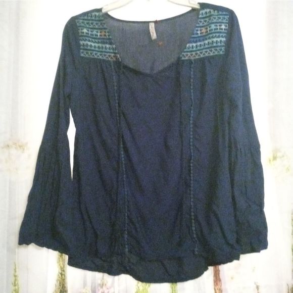 Red Camel Boho Embroidered Top - Picture 1 of 10